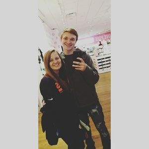 Meet your Posher, Taylor